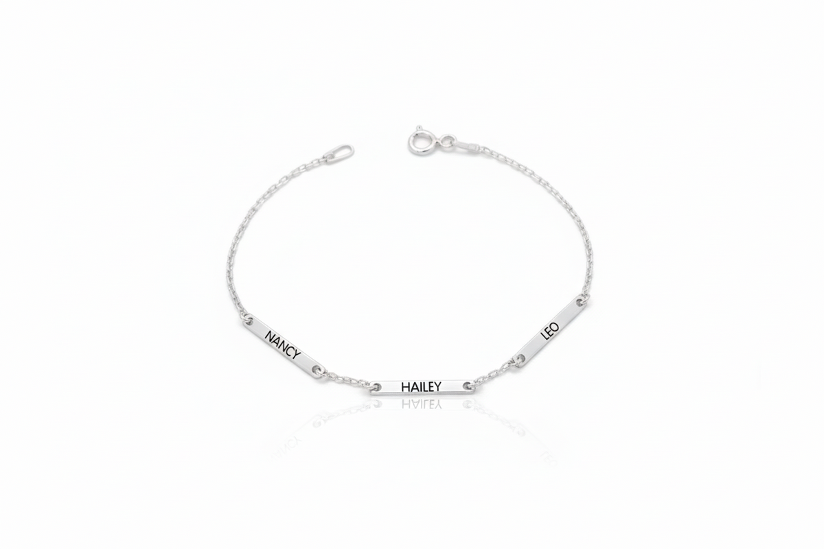 Engraved Bar Bracelet - Stylish Paper Clip Chain