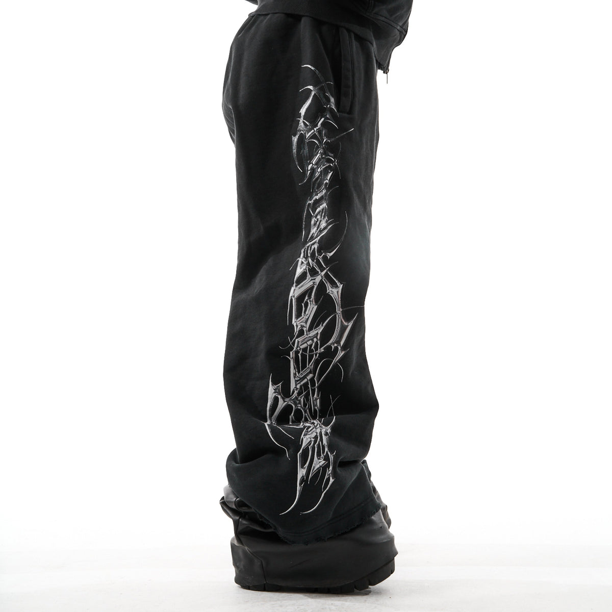 "TRIBAMETAL" SWEATPANTS