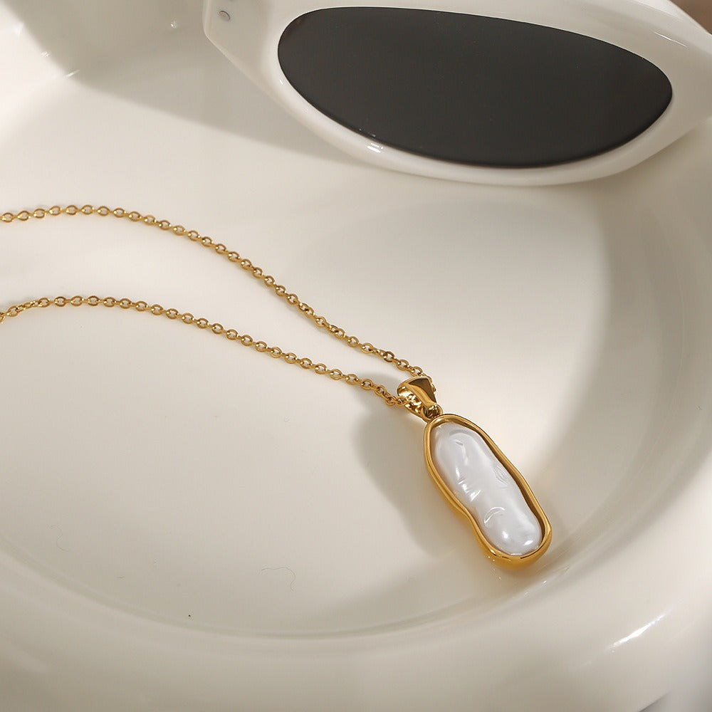 18K gold inlaid irregular pearl design light luxury noble pendant necklace